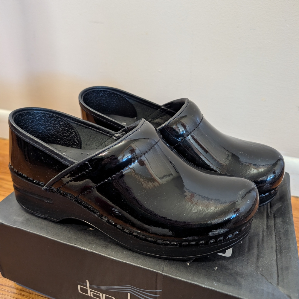 Dansko Men's Shiny Black Slip-Ons